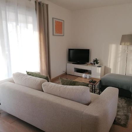 Chambre Double Avec Salle De Bain Commune, A 2 Min De La Croisette カンヌ エクステリア 写真